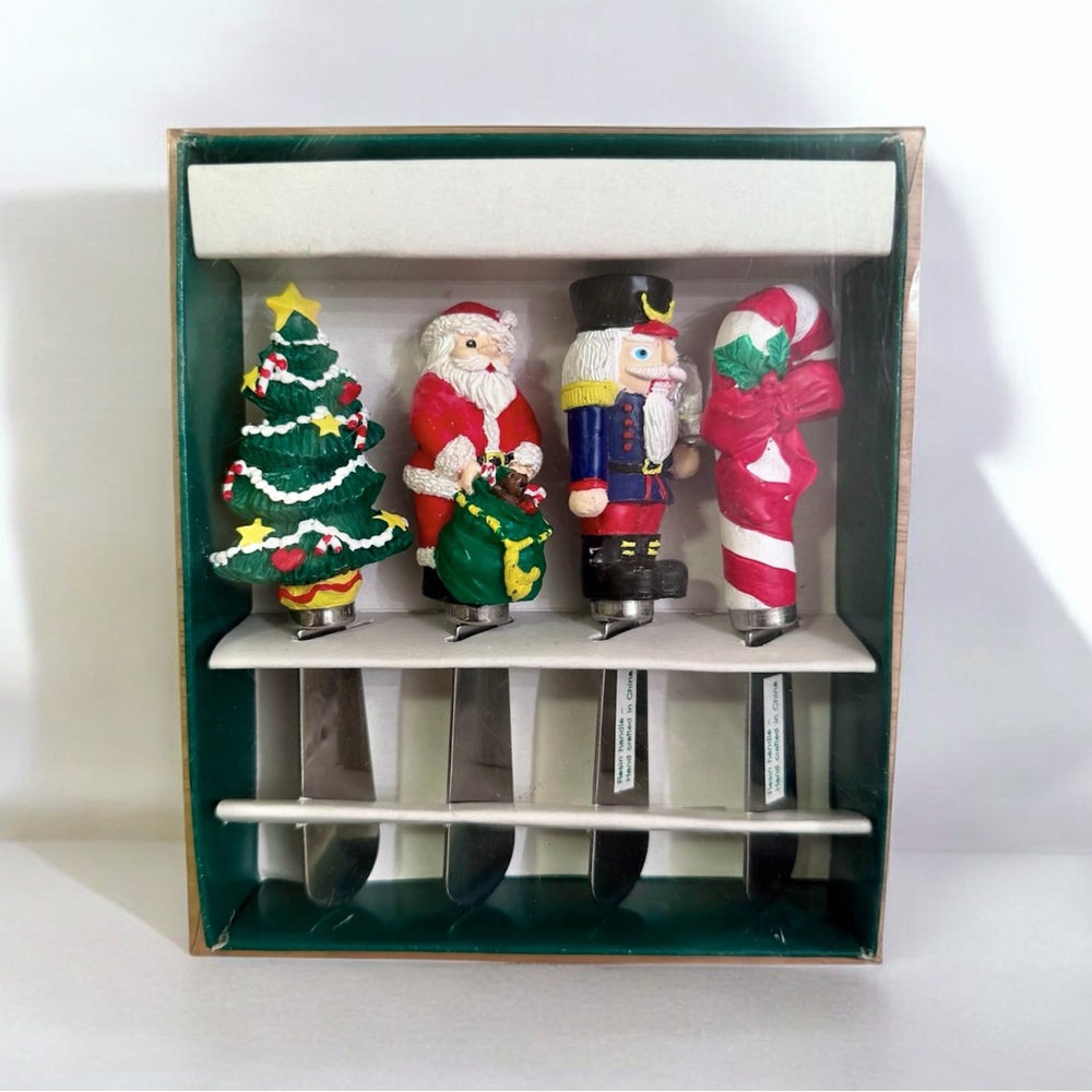 Boston Warehouse Christmas Cheese Spreaders ~ Set of 4